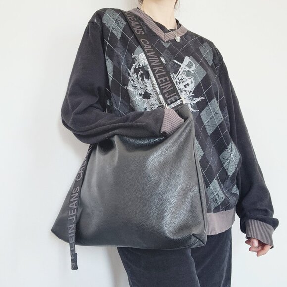 Calvin Klein big black leather purse ✦ spacious tote bag / shoulder bag - Picture 2 of 10